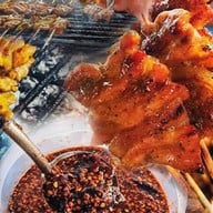 หมูปิ้งลุงรอด แม่โจ้