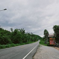 หน้าร้าน Stamp Hills สวนผึ้ง