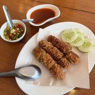 เมนูของร้าน พีทีทีคิทเช่น ครัวปตท. 1