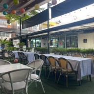 อร่อย อารีย์ Aroi Ari อารีย์