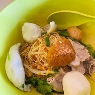 เจียงลูกชิ้นปลา เมกาบางนา