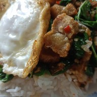 ร้านตาหวาน อาฉีไก่ทอด ตลาดน้อย