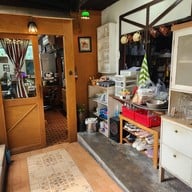 Queen Steak House หน้าร้านเปิดบริการปกติค่ะ