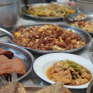 ข้าวต้ม กบ