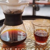 BEARCAVE SLOW BAR COFFEE จันทน์18/7 แยก 25