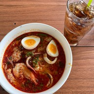 บ้านก๋วยเตี๋ยวต้มยำหมูเด้ง ลาดพร้าว 101