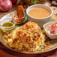 Yellow Rice (ร้านข้าวเหลือง) Halal