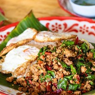 ครัว มารวยกะเพราถาดปากบาน ลาดกระบัง54