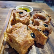 เมนูของร้าน Earth House By The Earthling Cafe