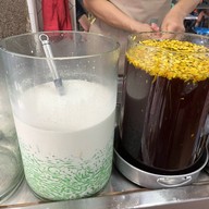 เมนูของร้าน ลอดช่องสิงคโปร์ เจ้าแรก แยกหมอมี (สิงคโปร์โภชนา) สามแยกเจริญกรุง