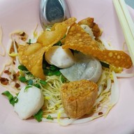 เมนูของร้าน ฮี๊กี่ลูกชิ้นปลา(เยาวราช) รามอินทรา