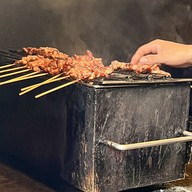 หมูปิ้งมหานคร (MoopingBKK) ตลาดสวนพลู  -