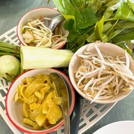เจ้มุ้ยข้าวขาหมูขนมจีนเมืองคอน