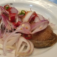 ข้าวต้ม กบ