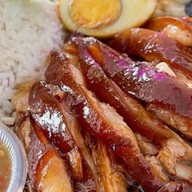 เกี๊ยวหมูเด้ง