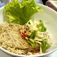 เมนูของร้าน ข้าวโอ๊ตยำปลาดุกฟู