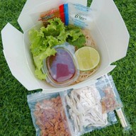 หมี่ไก่ฉีก