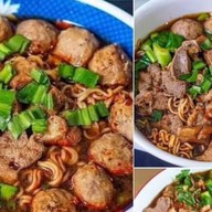 เตี๋ยวเรือมั้ยจ๊ะ พัทยากลาง