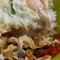 ร้านกะเพรา เก็บยอด