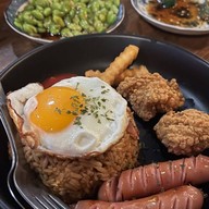 โจ้กับแกล้ม