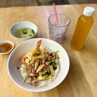 ครัวบ้านอ้อ พัทยาสุขุมวิท