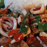 หม่าล่า เหาเป่า (กรีนการ์เด้น) ถนนกวงเฮง