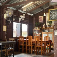 ตู้กับข้าว ณ ดอนเมือง ดอนเมือง (Don Mueang)