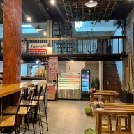 เมนูของร้าน ก๋วยเตี๋ยวเรือ ศุกร์เสมอ สาขาหัวหิน