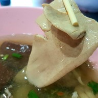 เกาเหลาเลือดหมูวงเวียนใหญ่