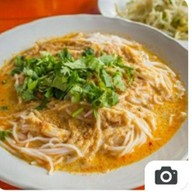 ร้านขนมจีนท่ๅเรือ (ร้านยายวันเจ้าเก่า) ร้านขนมจีนท่าเรือ