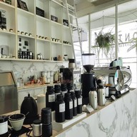 บรรยากาศ Contrast Coffee factory Kanchanaburi
