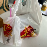 ลูกชิ้นปลาบรรทัดทอง ที่1 จส.100 บรรทัดทอง ปทุมวัน