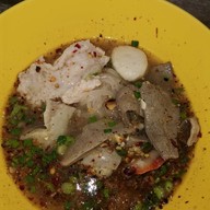 เมนูของร้าน เจ๊จิ๋ม ก๋วยเตี๋ยวต้มยำโบราณ ซอยนาคนิวาส30
