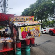 หน้าร้าน ก๋วยเตี๋ยวหมูต้มยำนายฮัน