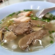 เมนูของร้าน โจ๊กดินแดง ก๋วยจั๊บน้ำใส