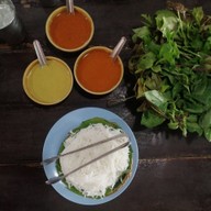 เมนูของร้าน ขนมจีนเส้นสดสวนลุงลี