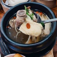 เพชรรัตน์ ติ่มซำ น่านนคร
