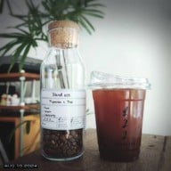 เมนูของร้าน One Two Two Coffee Bar Srinakarin.
