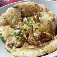 ก๋วยเตี๋ยวคั่วไก่ ส่วนมะลิ โรงพยาบาลกลาง