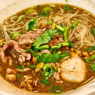 เมนูของร้าน ก๋วยเตี๋ยวเรือกลางกรุง Central Rama3 Central Rama3