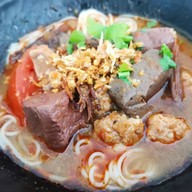 เมนูของร้าน ข้าวซอยลำดวนฟ้าฮ่าม วิภาวดีรังสิต
