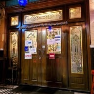 หน้าร้าน Bourbon Street Restaurant, Oyster Bar & Boutique Hotel