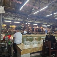 บรรยากาศ บ่อกุ้ง รัชดา-ท่าพระซอย 8 ฝั่งธน