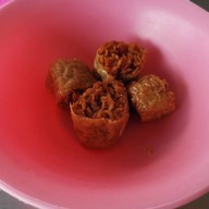 เมนูของร้าน ก๋วยเตี๋ยวลูกชิ้นปลาราชวัตร นายโจ้