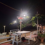 บรรยากาศ ทะเลทอง บางสะพาน