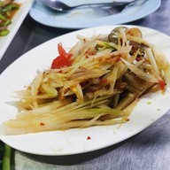 เมนูของร้าน ร้านลาบยโสหลังป้อมตำรวจกม.2