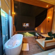 K2 L'amour pool villa