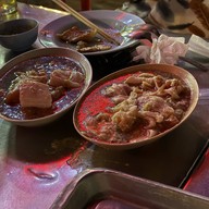 ต้นเนื้อย่างเกาหลี มทส. ประตู1