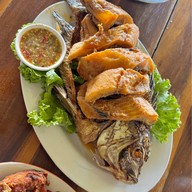 ร้านแก่งกระจานรีวิว