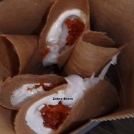 เมนูของร้าน ขนมเบื้องหวานผึ้งน้อย สามย่าน
